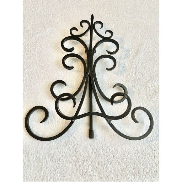 Rod iron cookbook or a picture frame holder - Picture 2 of 4